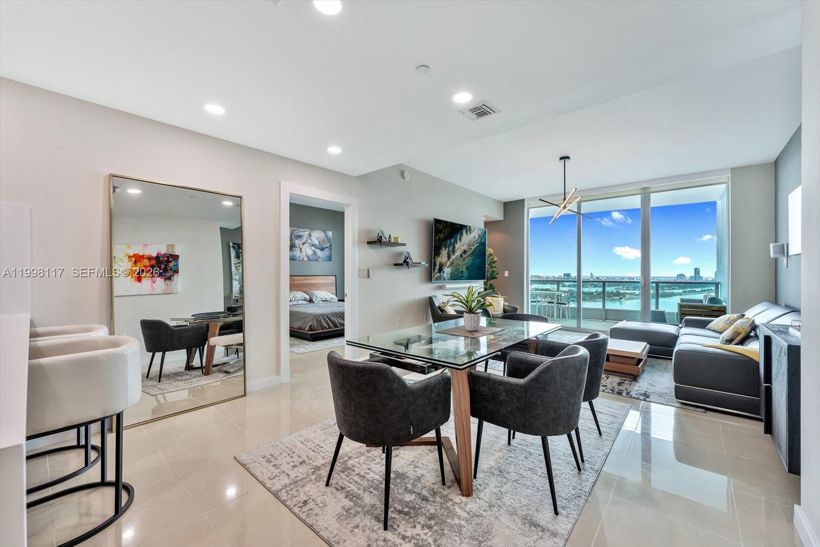 900 Biscayne Boulevard, Unit 3109 Miami, FL 33132 - Photo 3 of 51