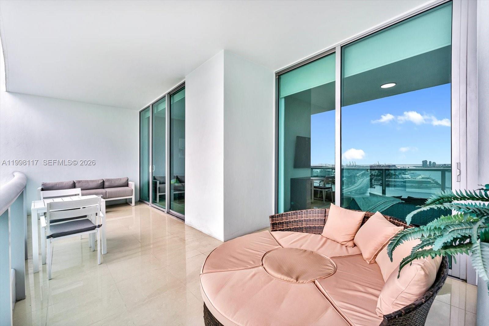 900 Biscayne Boulevard, Unit 3109 Miami, FL 33132 - Photo 5 of 51 Balcony