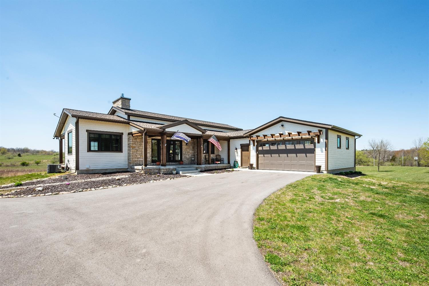 10125 Timberhill Road Manchester, MI 48158 - Photo 1 of 67 Photo 1