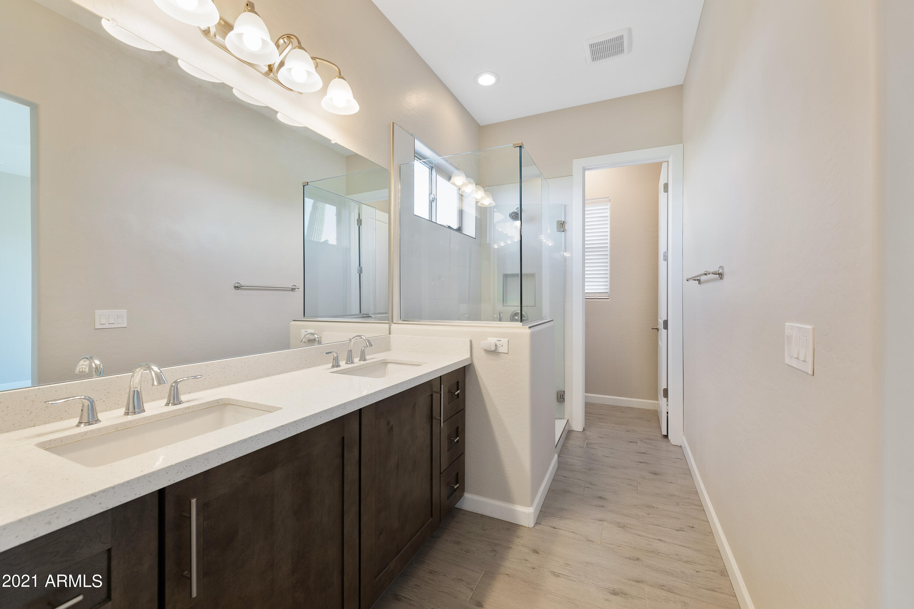 17133 East Dale Lane Rio Verde, AZ 85263 - Photo 6 of 48 Primary Bath Room