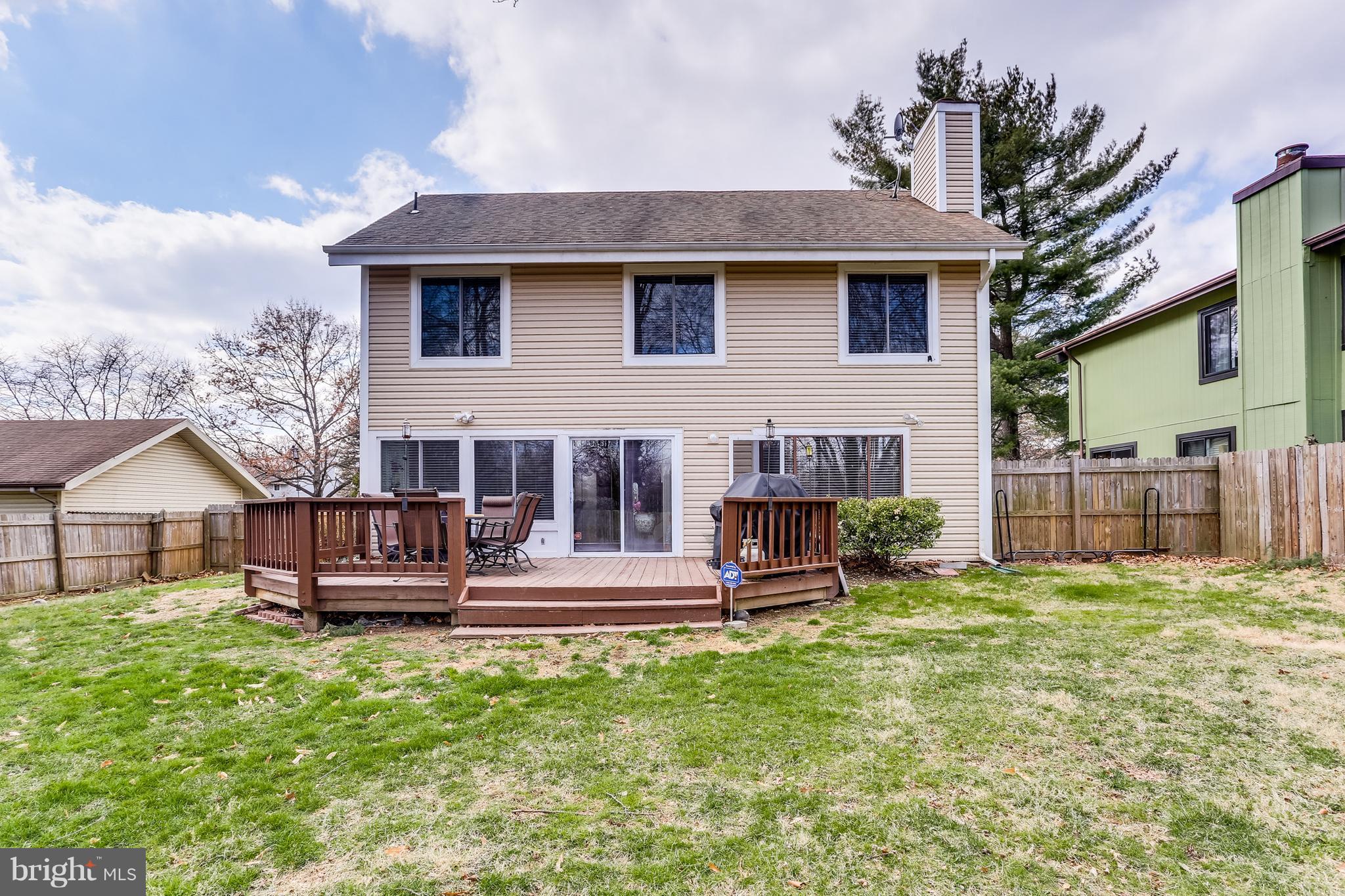 18909 Glendower Road Gaithersburg, MD 20879 - Photo 30 of 30 Exterior (Rear)