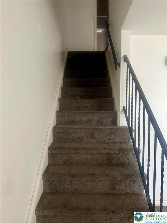 630 Greene Court Fountain Hill, PA 18015 - Photo 11 of 13 a view of entryway