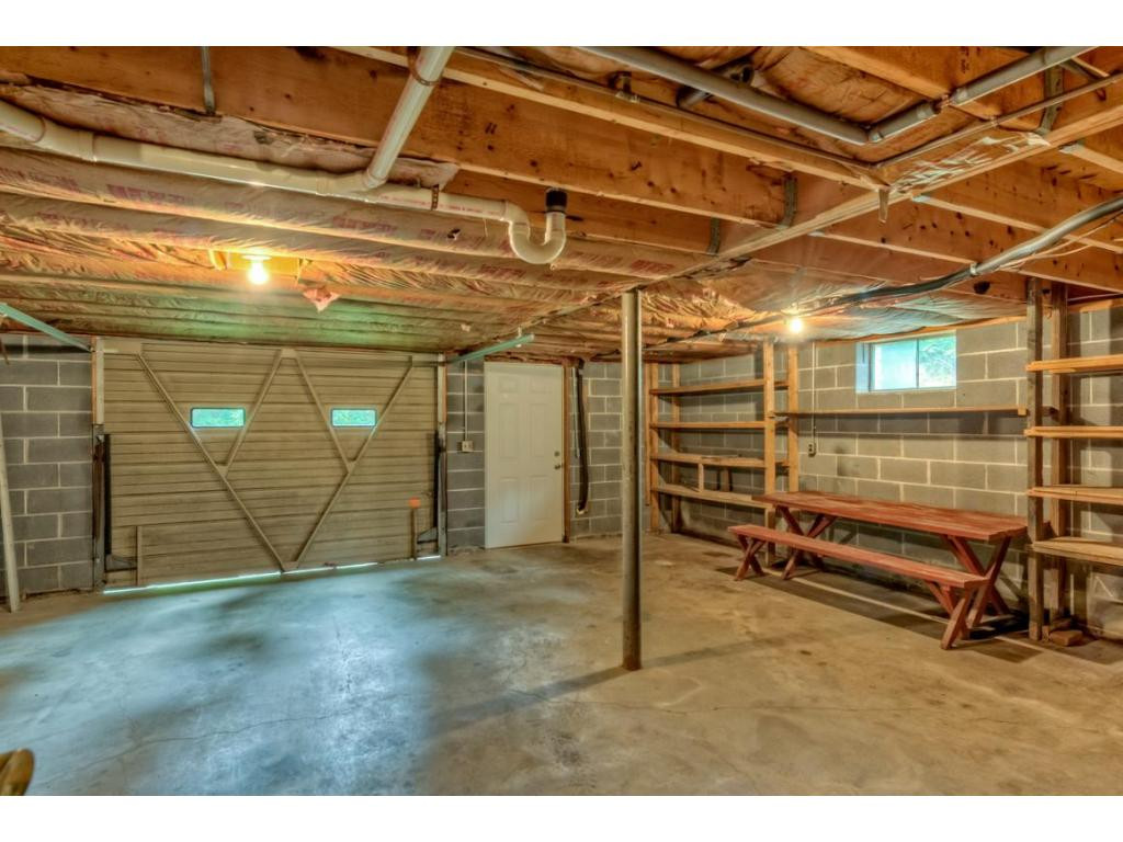 1623 Island Road Bristol, VA 24201 - Photo 17 of 21 Photo 17