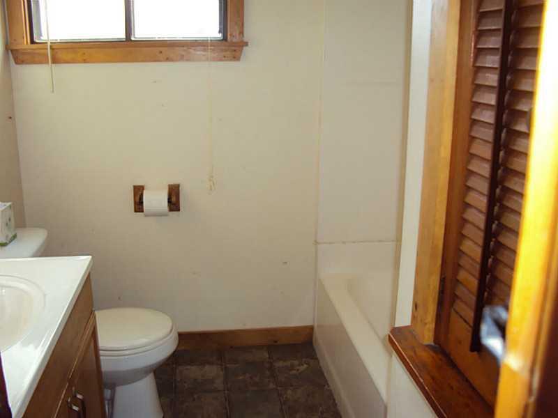 16 Old Rte 15 Kenduskeag, ME 04450 - Photo 21 of 28 Bathroom.