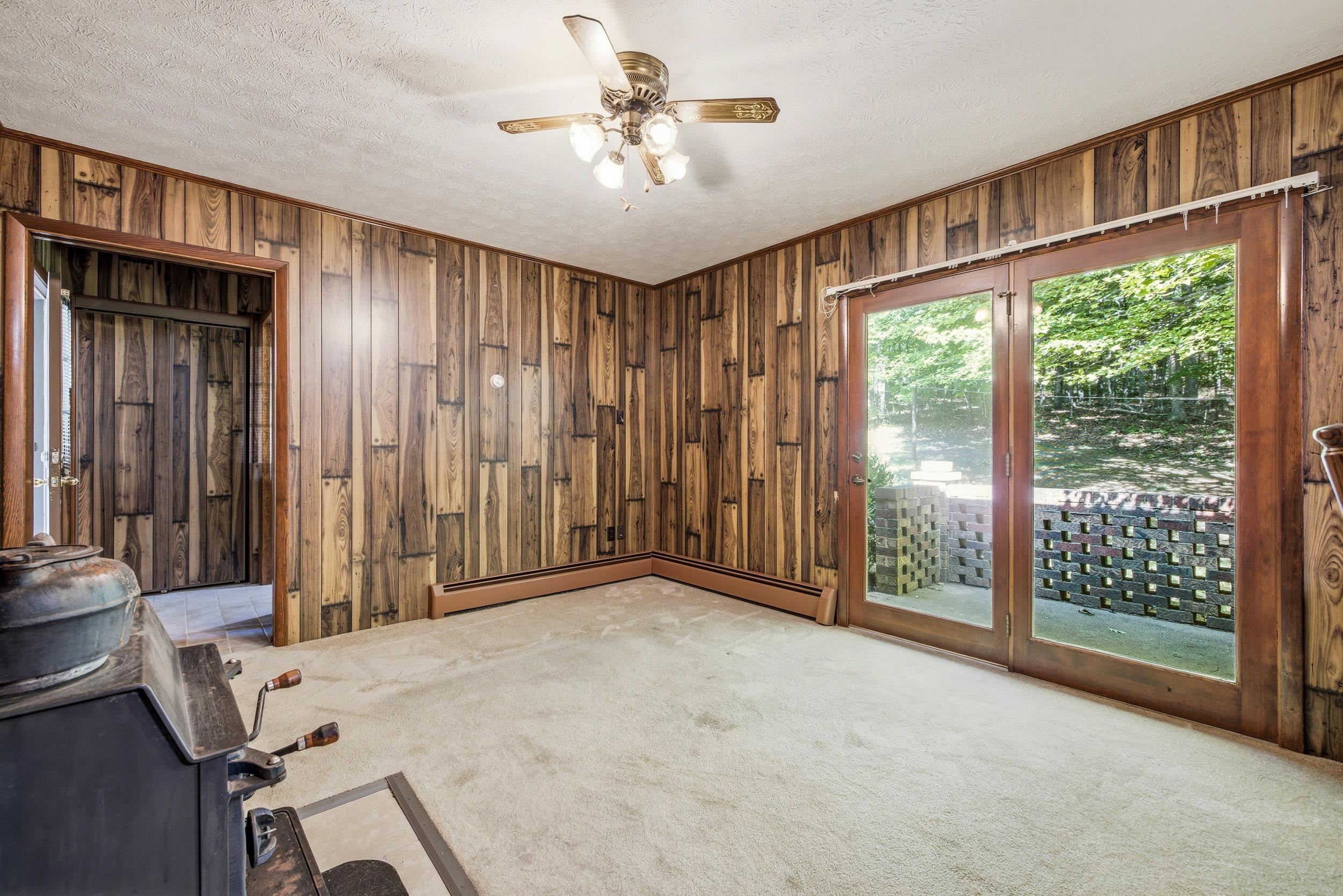 2416 Newport Road Shenandoah, VA 22849 - Photo 5 of 74