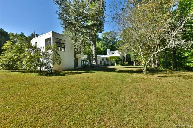 $10,000 | 3 Mill Pond Lane, Locust Valley, NY 11560