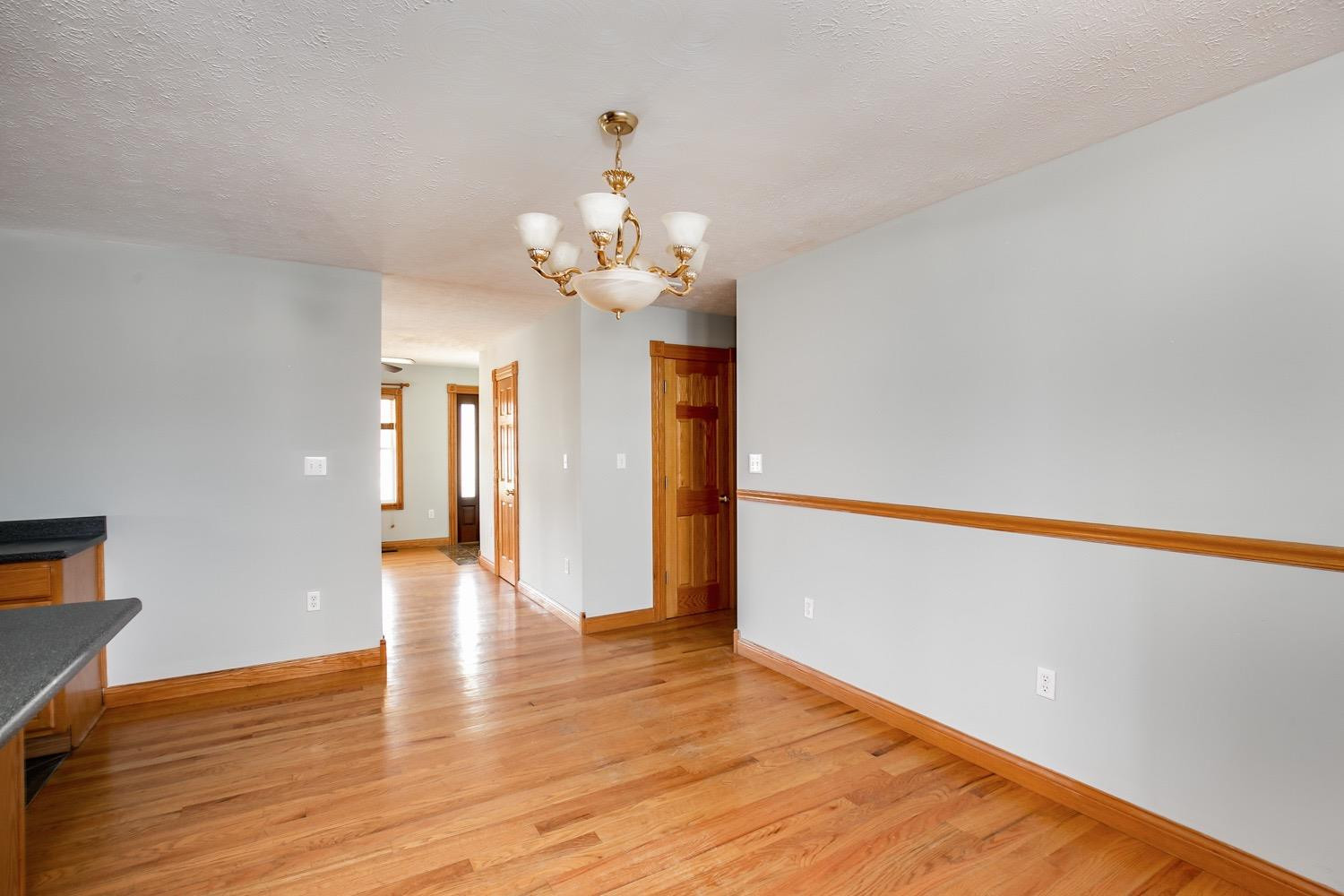 340 Welch Road Jeffersonville, KY 40337 - Photo 16 of 54 Listing Photo