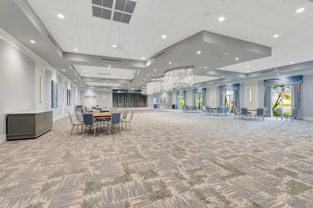 $3,200 | 14096 Huntington Pointe Drive, Unit 407, Delray Beach, FL 33484