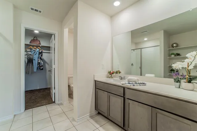 $325,000 | 3929 Dickinson Avenue, Aubrey, TX 76227