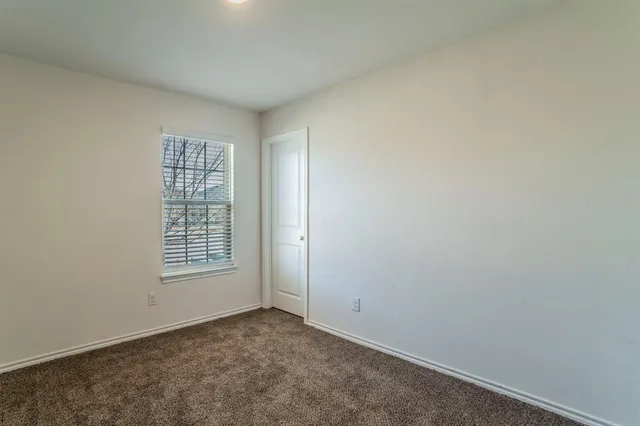 $325,000 | 3929 Dickinson Avenue, Aubrey, TX 76227