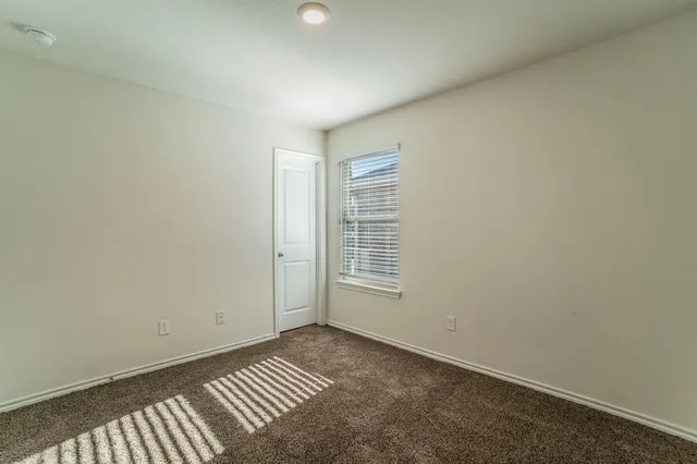 $325,000 | 3929 Dickinson Avenue, Aubrey, TX 76227