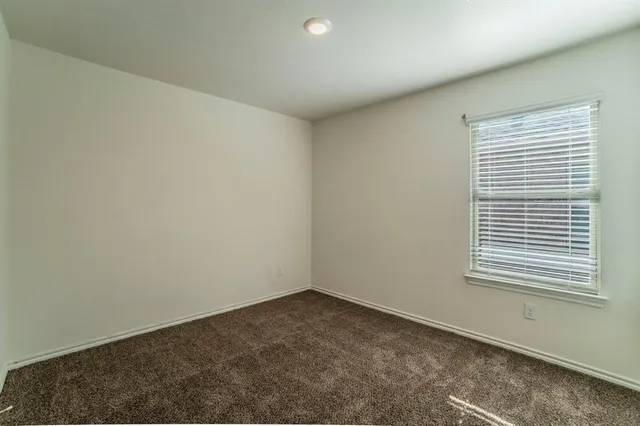 $325,000 | 3929 Dickinson Avenue, Aubrey, TX 76227