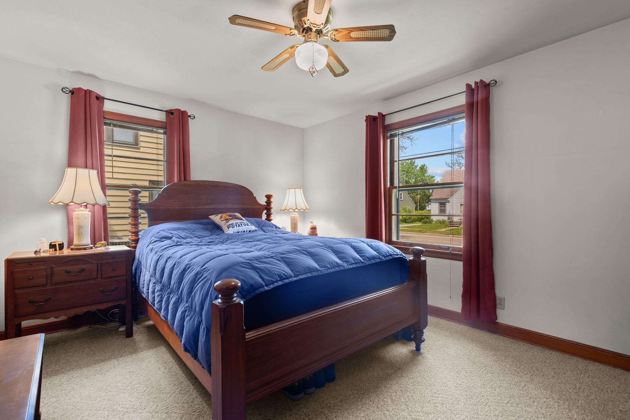 731 East Fremont Street Appleton, WI 54915 - Photo 6 of 54