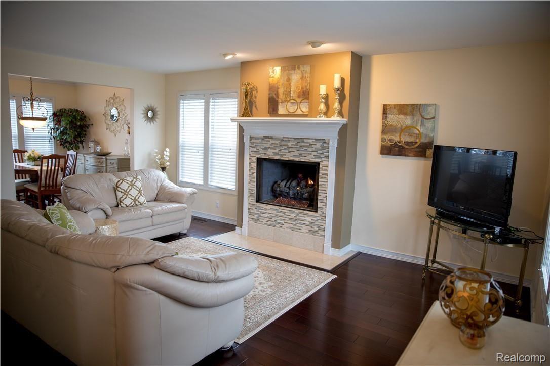1269 Columbia Road Berkley, MI 48072 - Photo 7 of 25 4D0A7651.jpg