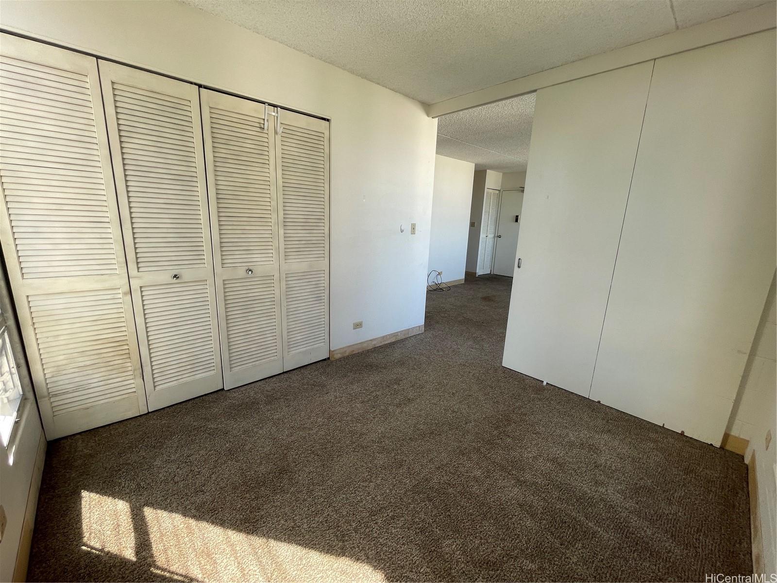 1624 Dole Street, Unit 804 Honolulu, HI 96822 - Photo 7 of 8 a view of a small space