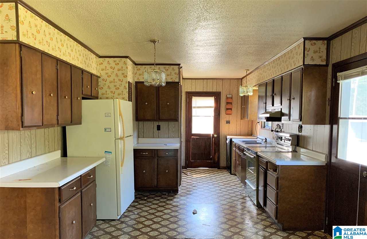 7699 Smith Camp Road Adger, AL 35006 - Photo 8 of 20