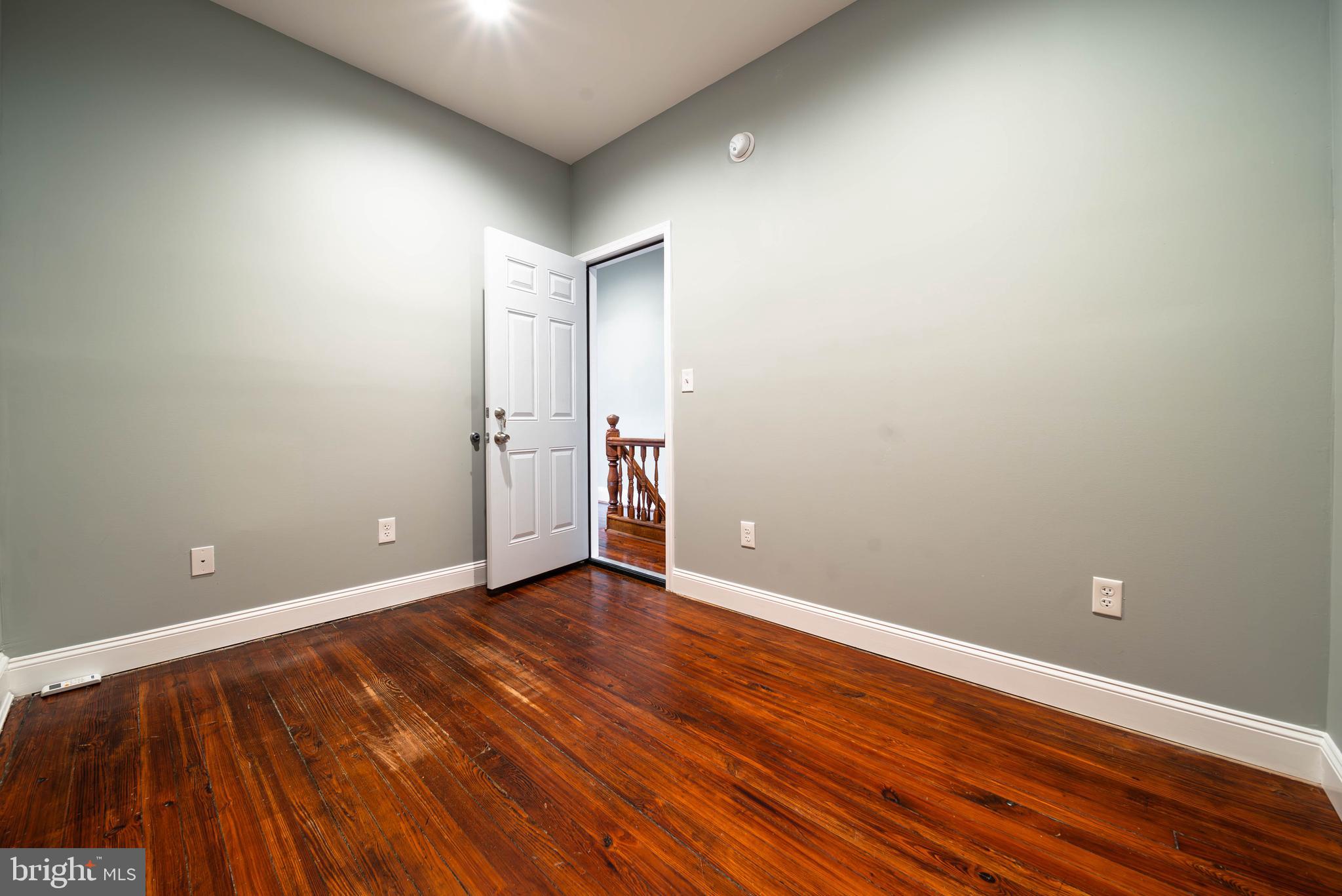 4119 Falls Road Baltimore, MD 21211 - Photo 8 of 14 Bedroom 2