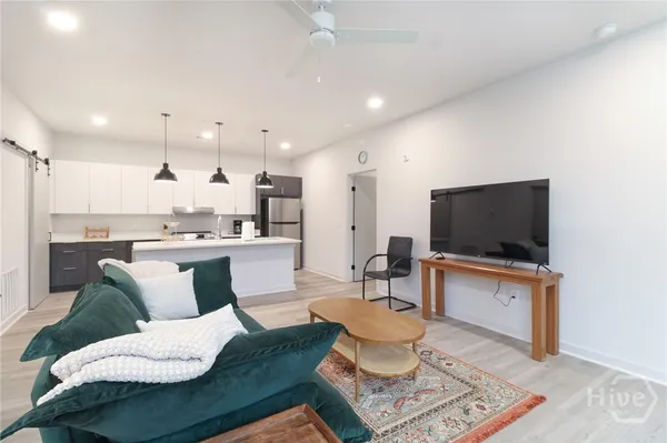 $1,800 | 240 Martha Drive, Unit 140, Athens, GA 30606