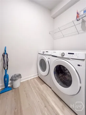 $1,800 | 240 Martha Drive, Unit 220, Athens, GA 30606