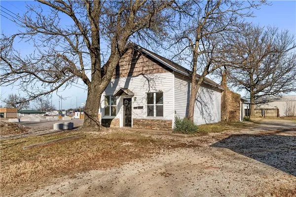 $169,900 | 510 North Colorado Street, Nevada, MO 64772