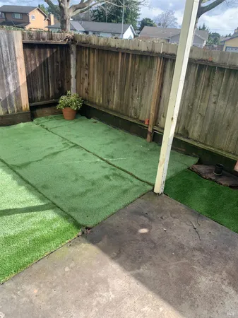 $370,000 | 718 Santa Alicia Drive, Rohnert Park, CA 94928