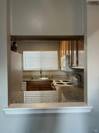 $370,000 | 718 Santa Alicia Drive, Rohnert Park, CA 94928