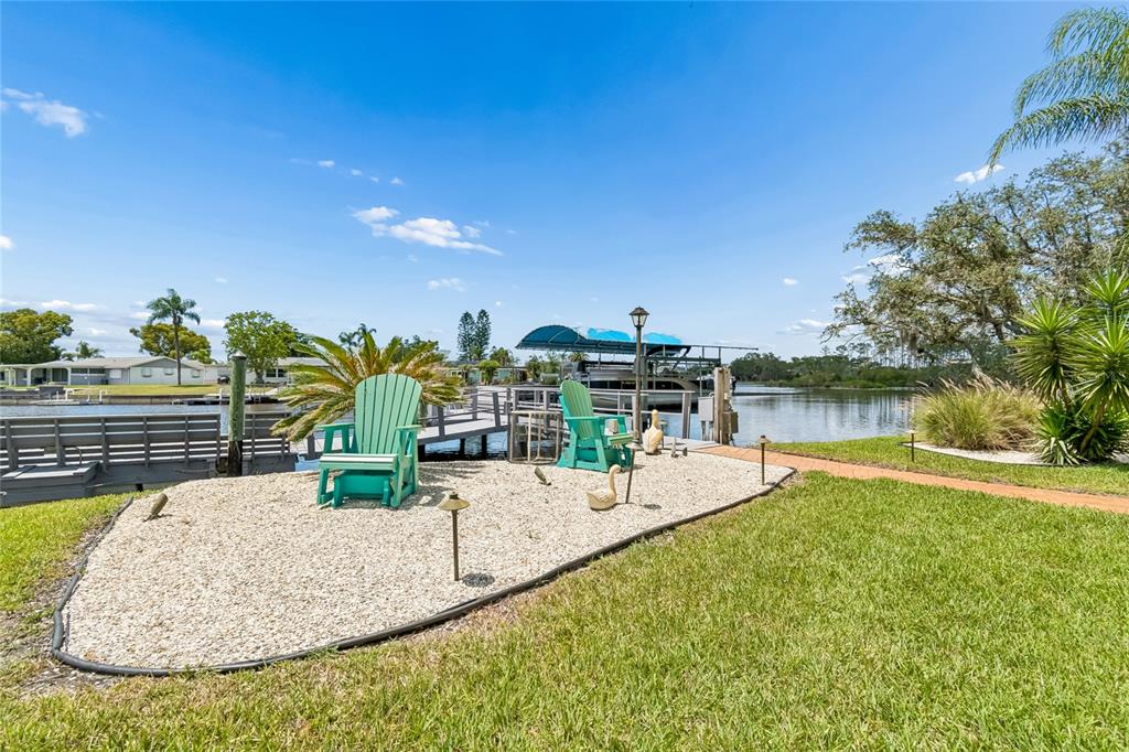 5851 Cachette De Riviera Court New Port Richey, FL 34655 - Photo 70 of 83