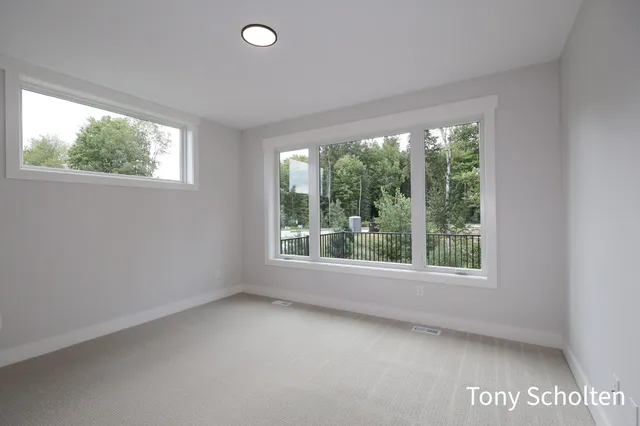 $512,500 | 5151 Blendon Mdw Circle, Unit 29, Hudsonville, MI 49426