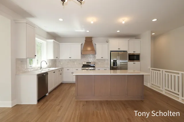 $512,500 | 5151 Blendon Mdw Circle, Unit 29, Hudsonville, MI 49426