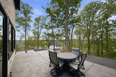 $1,300,000 | 668 Seaton Drive, Smithville, TN 37166