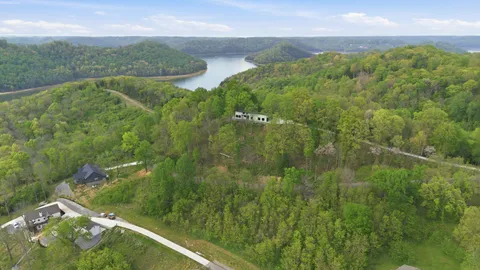 $1,300,000 | 668 Seaton Drive, Smithville, TN 37166