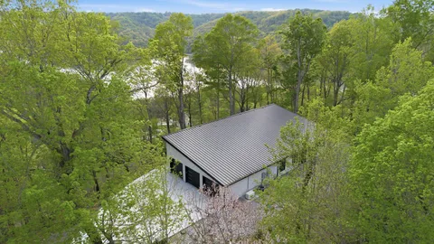 $1,300,000 | 668 Seaton Drive, Smithville, TN 37166