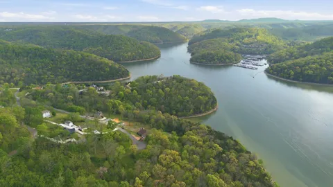 $1,300,000 | 668 Seaton Drive, Smithville, TN 37166
