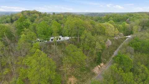 $1,300,000 | 668 Seaton Drive, Smithville, TN 37166