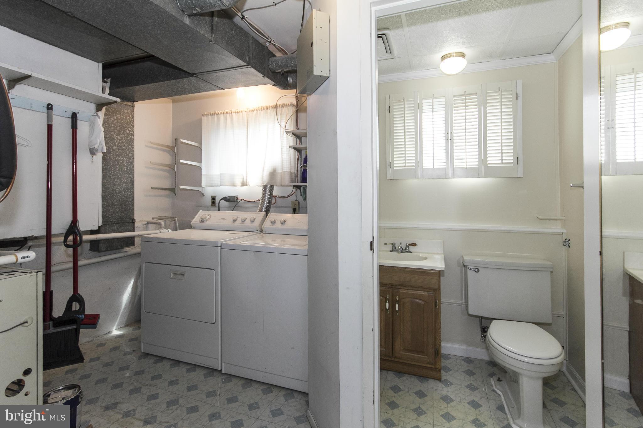 2608 Kings Ridge Road Baltimore, MD 21234 - Photo 20 of 23 Storage/Laundry/Utility Room
