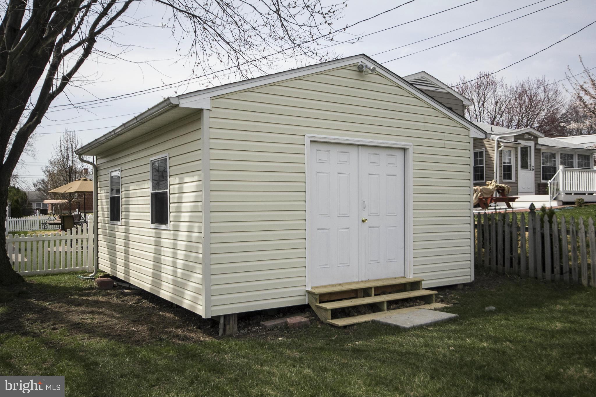 2608 Kings Ridge Road Baltimore, MD 21234 - Photo 22 of 23 Shed/Workshop w/Electric