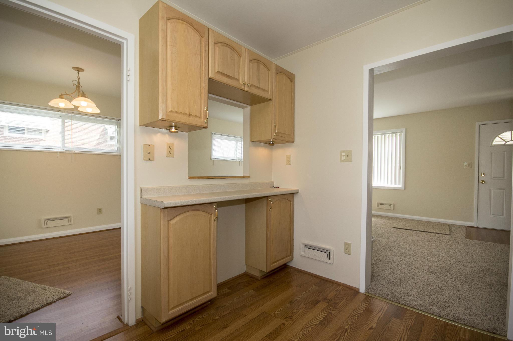 2608 Kings Ridge Road Baltimore, MD 21234 - Photo 8 of 23 Pass through to Dining Room