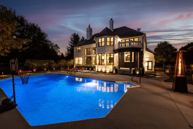 $2,195,000 | 37W993 Heritage Oaks Drive, St. Charles, IL 60175