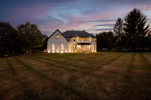 $2,195,000 | 37W993 Heritage Oaks Drive, St. Charles, IL 60175