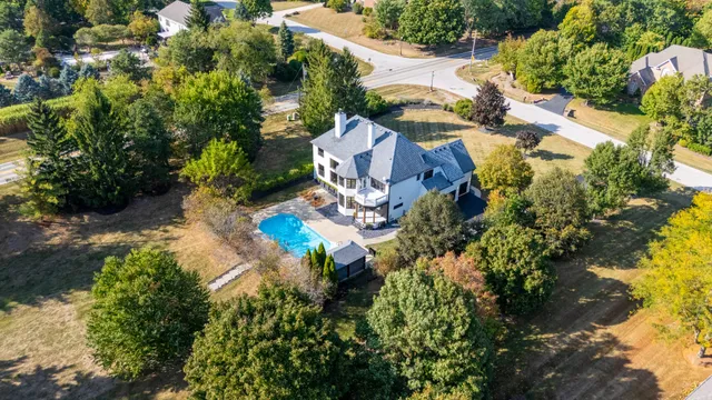 $2,195,000 | 37W993 Heritage Oaks Drive, St. Charles, IL 60175