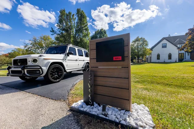 $2,195,000 | 37W993 Heritage Oaks Drive, St. Charles, IL 60175