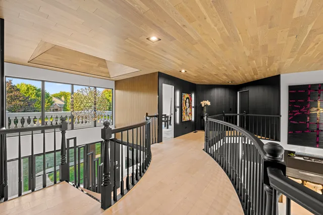 $2,195,000 | 37W993 Heritage Oaks Drive, St. Charles, IL 60175