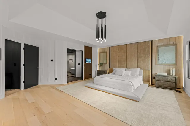 $2,195,000 | 37W993 Heritage Oaks Drive, St. Charles, IL 60175