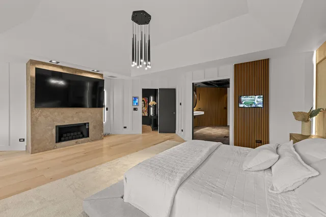 $2,195,000 | 37W993 Heritage Oaks Drive, St. Charles, IL 60175