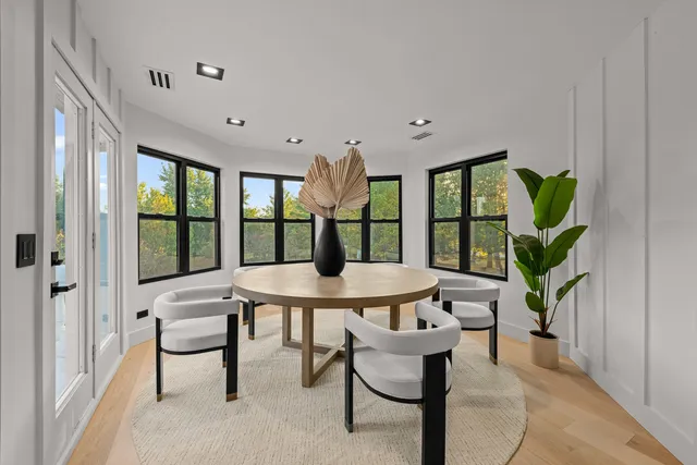 $2,195,000 | 37W993 Heritage Oaks Drive, St. Charles, IL 60175