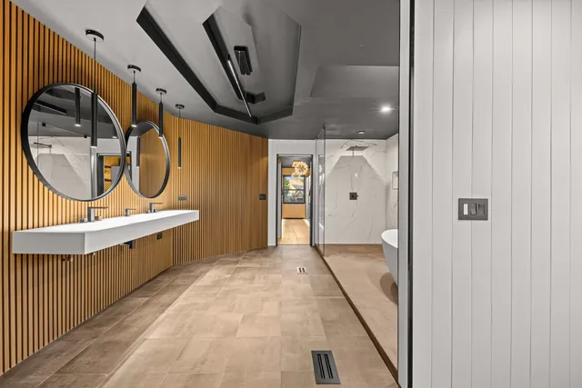 $2,195,000 | 37W993 Heritage Oaks Drive, St. Charles, IL 60175