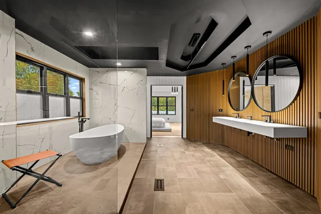 $2,195,000 | 37W993 Heritage Oaks Drive, St. Charles, IL 60175