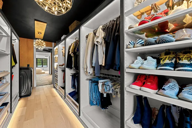 $2,195,000 | 37W993 Heritage Oaks Drive, St. Charles, IL 60175