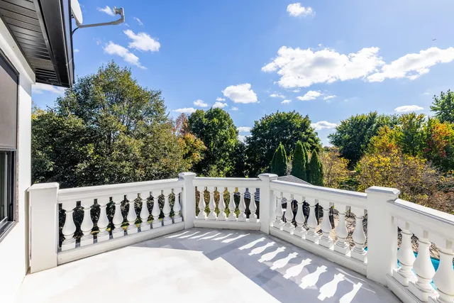$2,195,000 | 37W993 Heritage Oaks Drive, St. Charles, IL 60175