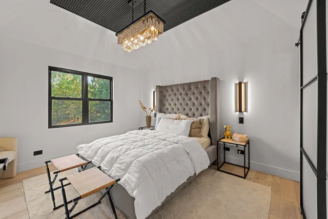 $2,195,000 | 37W993 Heritage Oaks Drive, St. Charles, IL 60175